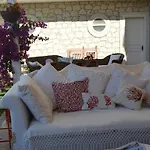 Mercan Koesk Alaçatı
