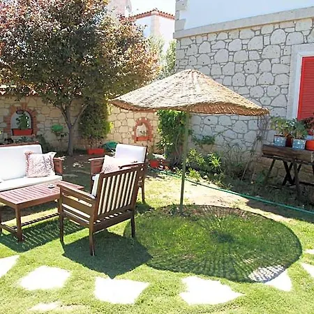 Mercan Koesk * Alacati