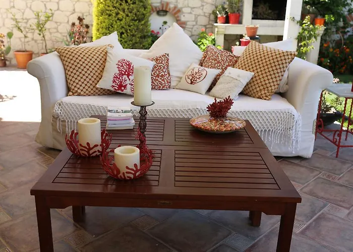 Mercan Koesk Alaçatı