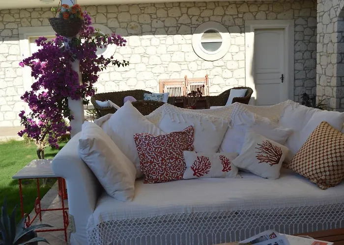 Mercan Koesk Alaçatı